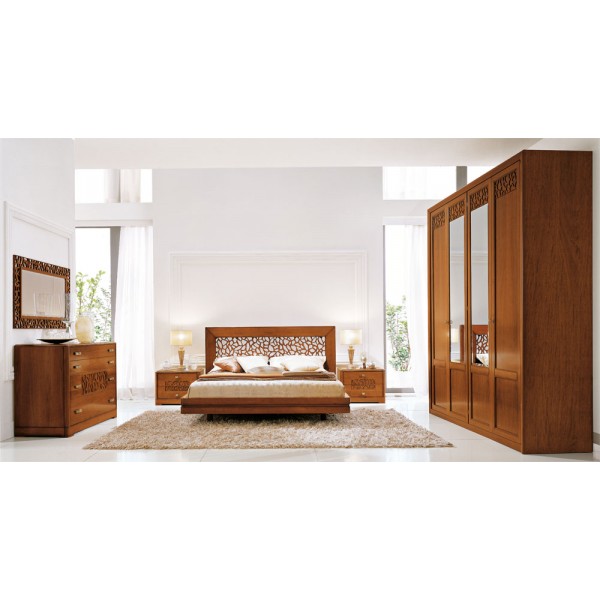 Кровать с деревянной спинкой Lago di Garda